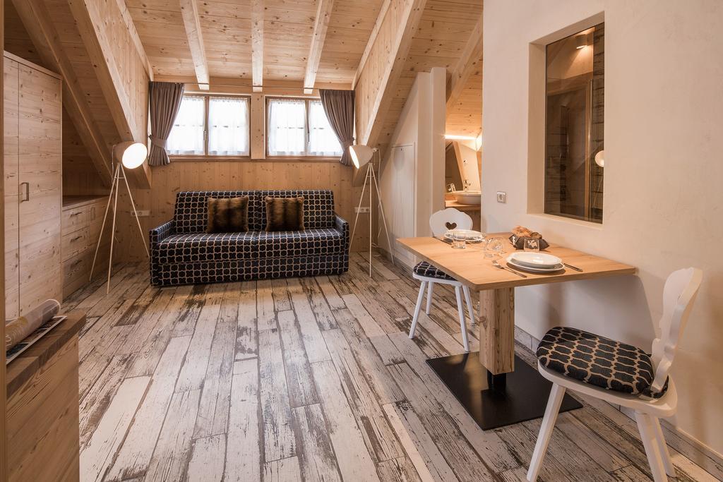 Apartamento Osti Nicl San Martino in Badia Exterior foto