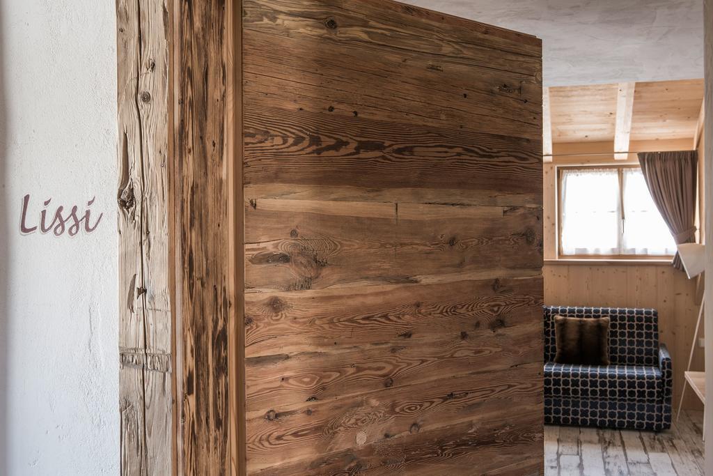 Apartamento Osti Nicl San Martino in Badia Exterior foto
