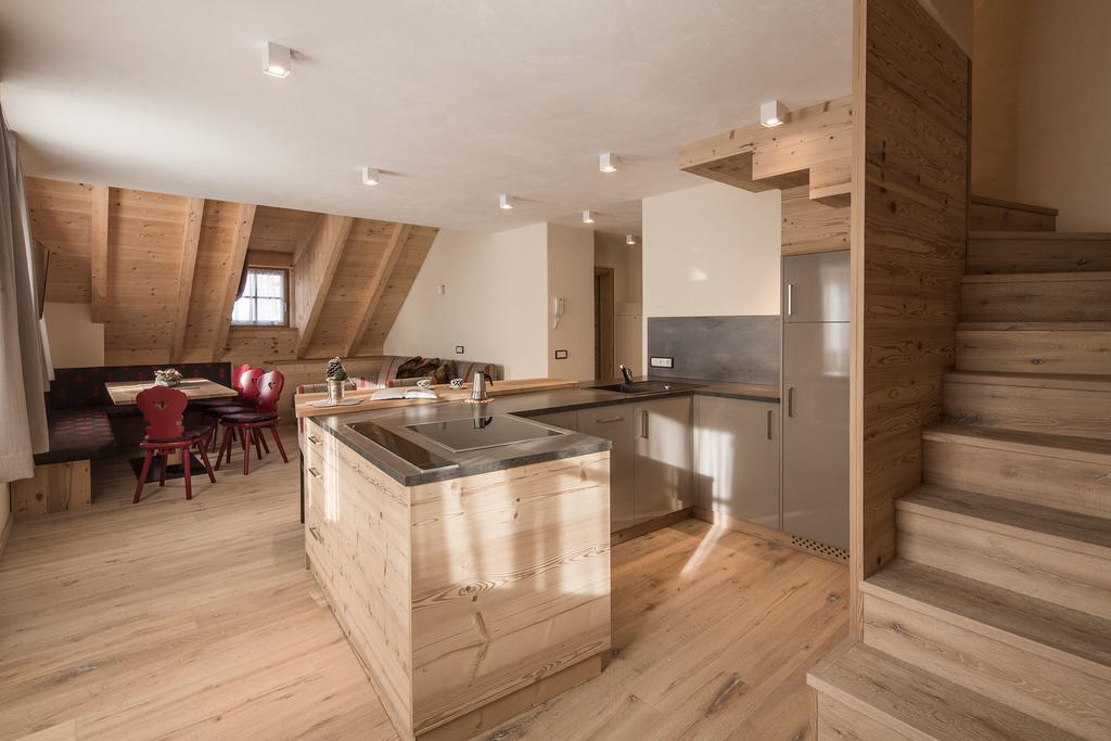 Apartamento Osti Nicl San Martino in Badia Exterior foto